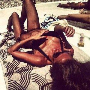 Isla, 21 | Illinois Casual Dating for Mature Men