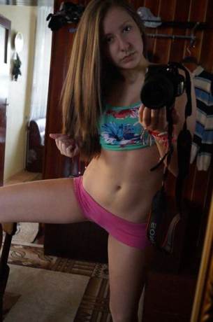 Adult dating profile photo of Mara (20) in Utah