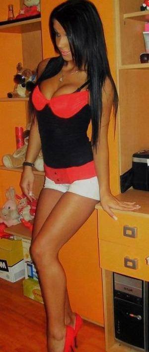 Meet Alice (23) from Texas | No-Strings Adult Dating