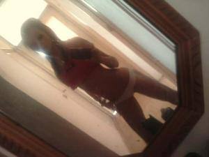 Ashley, 30 from Utah | Older Men and Younger Women Dating