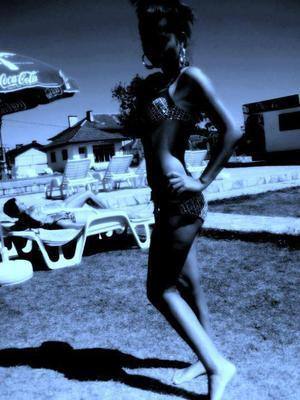 Ashlee (29) in Texas | Local Adult Woman