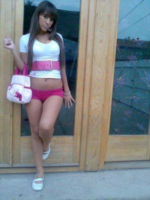 Meet Kristi (18) from Colorado | Local Dating Profile