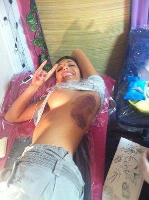 Meet Elizabeth (29) from Wisconsin | Local Dating Profile