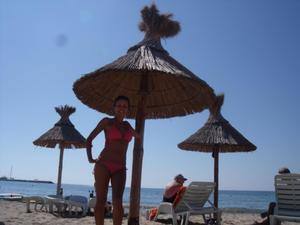 Meet Justina (19) from New Jersey | Local Dating Profile