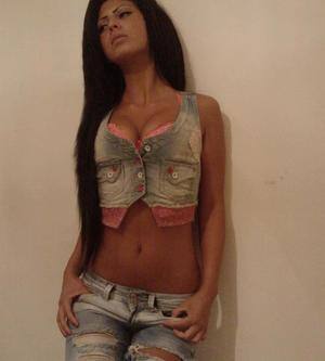 Photo of Jennie (20), adult profile in Chattanooga, TN