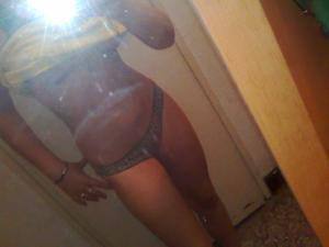 Christy (21) in Indiana | Local Adult Woman