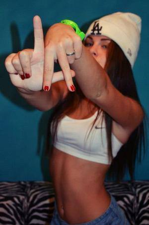 Dominique (18) in Gulf Shores, AL, adult profile photo