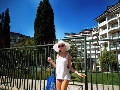 Alexandra (29) in Alberta | Local Adult Woman