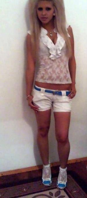 Sidney (25) in Arkansas | Local Adult Woman