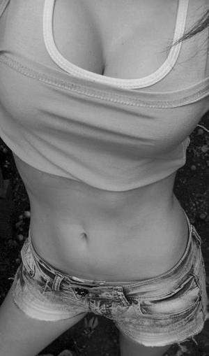 Jeannie, 23, Florida | Nearby Adult Singles