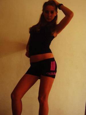 Chat with Luisa (23) | New Mexico Local Women