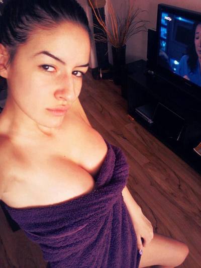 Meet Joy (28) from Wisconsin | Local Dating Profile