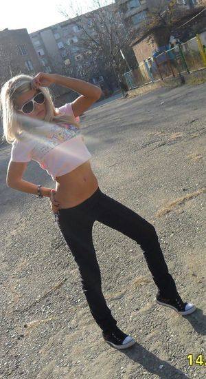 Amelie (21) in Quebec | Local Adult Woman