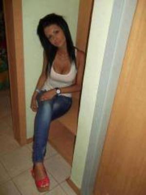 Meet Lizeth (25) from Indiana | Local Dating Profile