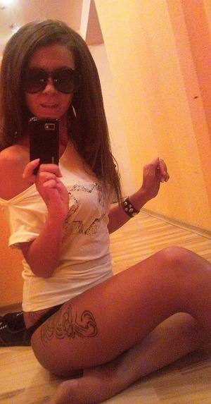Photo of Marisa (21) from Philadelphia, PA dating profile