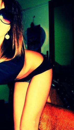 Adult dating profile photo of Danielle (24) in Wisconsin