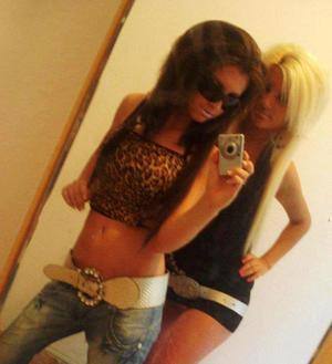 Meet Ali (18) from Connecticut | Local Dating Profile