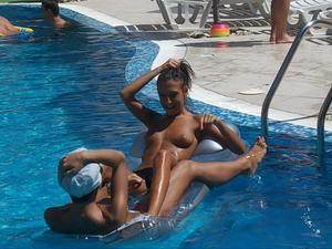 Photo of Alexandrea, 20, adult dating profile from Detroit, MI