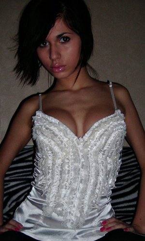 Claire (29) in Florida | Local Adult Woman