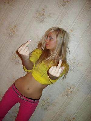 Julia (20) from Arizona profile image