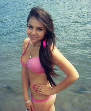 Blanca, 28, Pennsylvania | Nearby Adult Singles