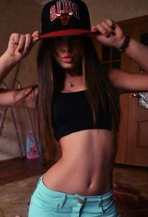 Meet Sandra (28) from Pennsylvania | Local Dating Profile