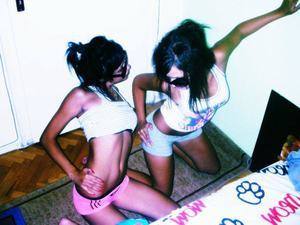 Chat with Shanice (20) | North Carolina Local Women