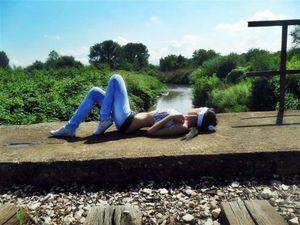 Chat with Lindsay (26) | Alberta Local Women