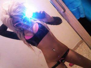 Karli (19) in Nevada | Local Adult Woman