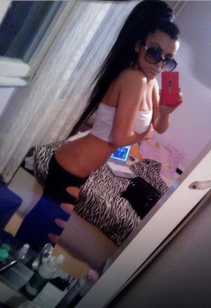 Yuridia from Maryland is looking for adult webcam chat