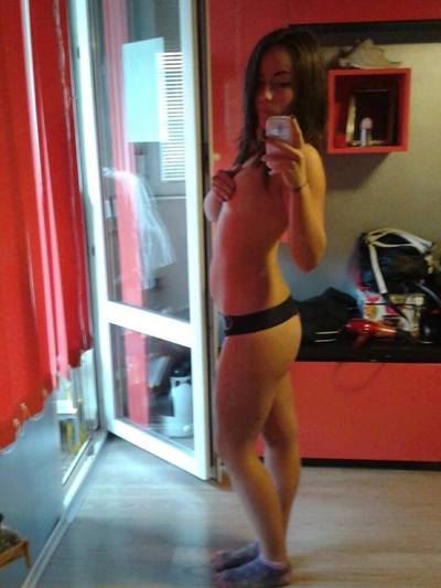 Looking for girls down to fuck? Melanie from Tennessee is your girl