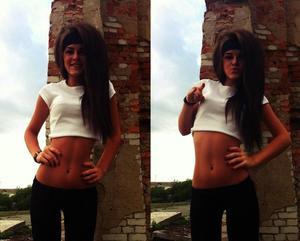 Deanna from Louisiana is looking for adult webcam chat