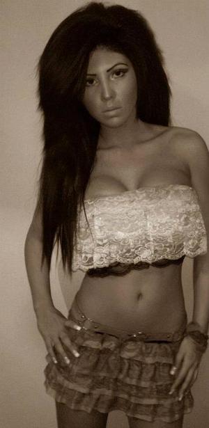 Looking for local cheaters? Take Yasmin from Minnesota home with you