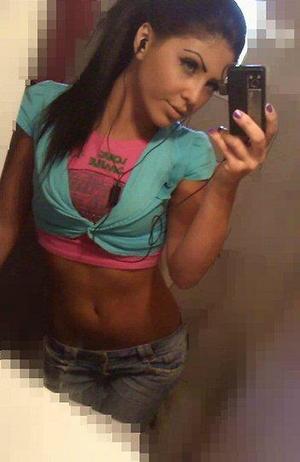 Kaydence from Louisiana is interested in nsa sex with a nice, young man