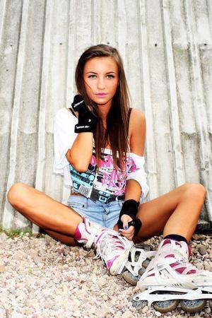 Looking for local cheaters? Take Katelynn from Utah home with you