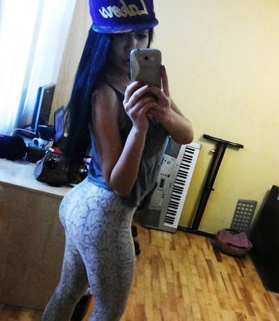 Looking for local cheaters? Take Vashti from Margate City, New Jersey home with you