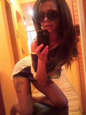 Chana from Shasta Lake, California is looking for adult webcam chat