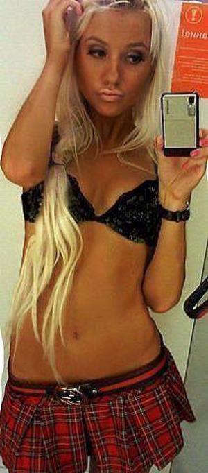 Eliana from Amo, Indiana is looking for adult webcam chat