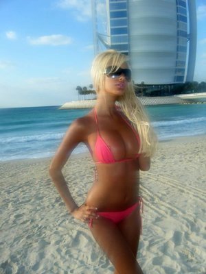 Meet local singles like Clara from Michigan who want to fuck tonight