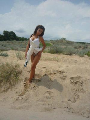 Escorts like Zaria are down to fuck you now!