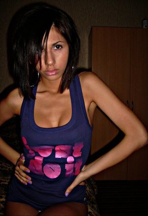 Amiya is a cheater looking for a guy like you!