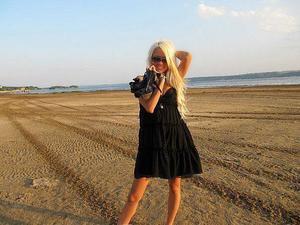 Abbie from North Dakota is looking for adult webcam chat
