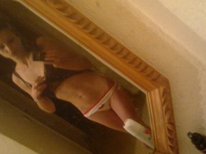 Dyan from Perry, Maine is looking for adult webcam chat