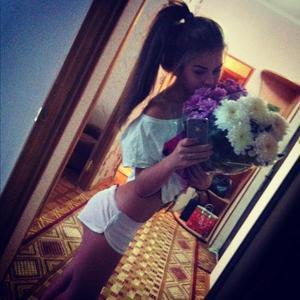 Meet local singles like Violet from Florida who want to fuck tonight
