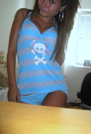 Looking for local cheaters? Take Fiona from Arizona home with you