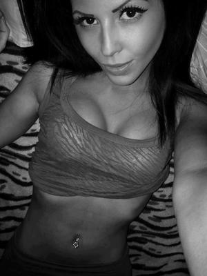 Looking for girls down to fuck? Aubrie from Texas is your girl