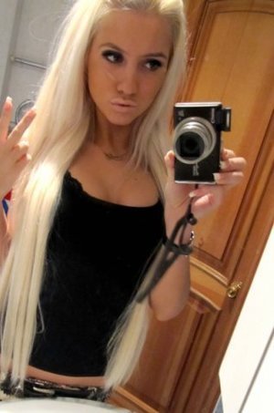 Looking for girls down to fuck? Aspen from Louisiana is your girl