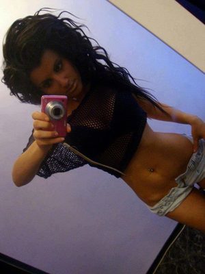 Thersa from  is looking for adult webcam chat