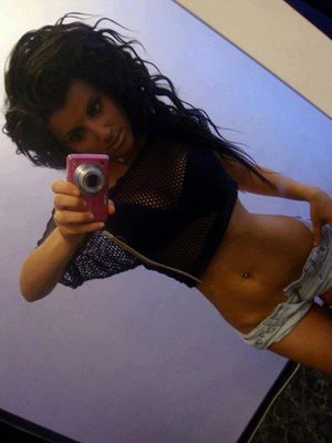 Mckayla from Washington is interested in nsa sex with a nice, young man