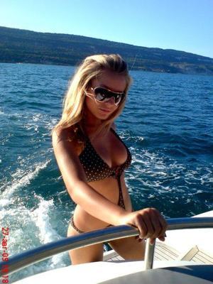 Lanette from Doe Hill, Virginia is looking for adult webcam chat